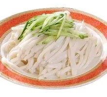 Beef tendon noodles