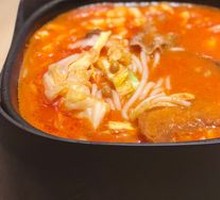Axiang Tomato Rice Noodles