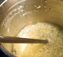 Seaweed and Egg Soup