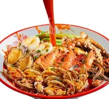 Mixed Seafood and Flower Rice Noodles