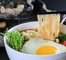 Spicy Pepper and Egg Noodles