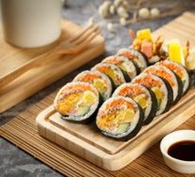 Egg Yolk Seaweed Rice Roll