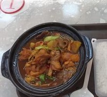 Large Braised Chicken with Yellow Sauce