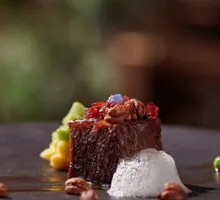 Black Pepper Crispy Snowflake Beef