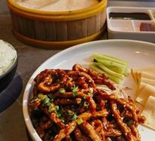 Beijing-style Shredded Pork in Soy Sauce