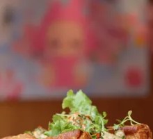 Flavorful Shrimp Roll