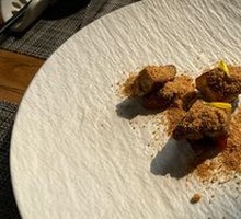 Wagyu Wellington with Foie Gras and Mushroom Sauce