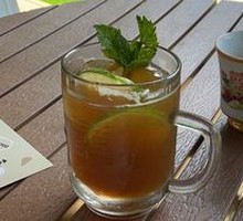 Sparkling Lemon Tea
