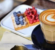 Sea Salt Caramel Ice Latte