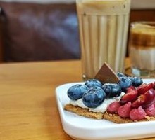 Coconut Ice Latte