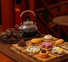 Chinese Crispy Pastries