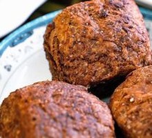 Sugar-fired baked bun