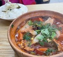 Spicy Boiled Blood Slices in Clay Pot