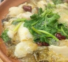Hot Pot Sour Cabbage Fish