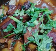 Braised Pork with Potatoes
