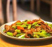 Stir-fried Intestines with Spicy Sauce