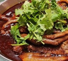 Melt-in-mouth duck feet