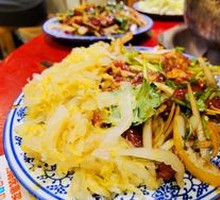 Lamb with Sour Cabbage