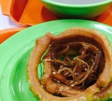 Soybean Juice with Fried Dough Rings