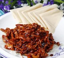 Beijing-style Shredded Pork in Soy Sauce
