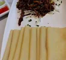 Beijing-style Shredded Pork in Soy Sauce