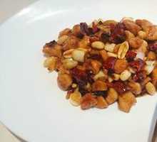 Sichuan-style Chicken with Peanuts