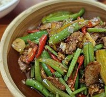 Homestyle Stir-Fried Pork