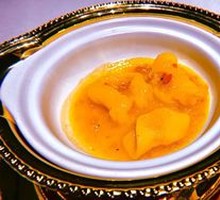 Fresh Lotus Seed and Crab Roe Stewed with Shark's Fin
