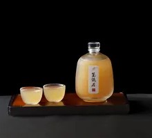 Ancient-Style Steamed Pear Soup