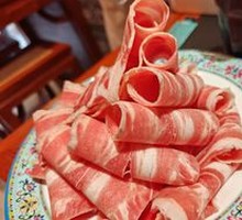 Cold Sliced Grain-Fed Snowflake Beef Rolls
