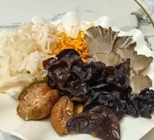 Fresh Mushroom Assortment
