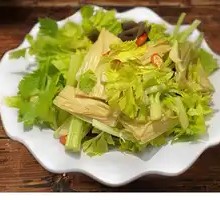 Celery with Yellow Skin Tofu Shreds