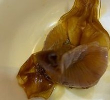 Traditional Pickled Garlic