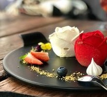 Red Rose