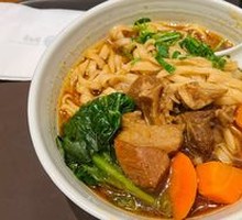 Premium Braised Beef Noodles