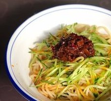 Huizhou-style Fried Sauce Noodles