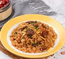 Stir-Fried Beef Egg Rice with High Heat