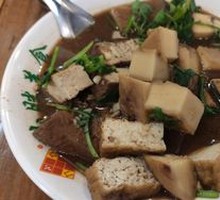 Braised Pork with Burnt Cake
