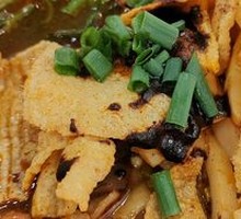 Golden Deep-Fried Egg Roll