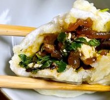 Leek and Shrimp Dumplings