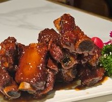 Shikumen Huangjiu Braised Pork Ribs