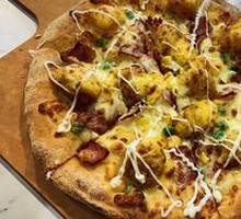 Golden Yolk Chicken Pizza