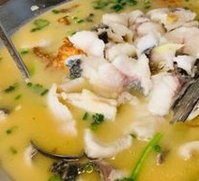 Nourishing Pig Trotter Fish Soup