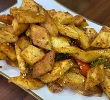 Stir-Fried Vegetarian Naan Cubes
