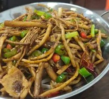 Spicy Tea Tree Mushroom Hot Pot