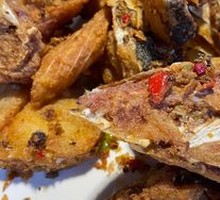 Crispy Fried Fish Bones