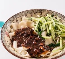 Zhajiangmian