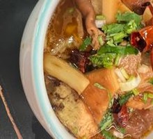 Braised Pork and Steamed Bun