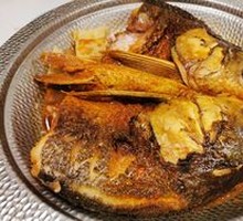 Danjiangkou Fish Head with Pancake