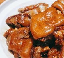 Braised Pork Trotter in Secret Sauce